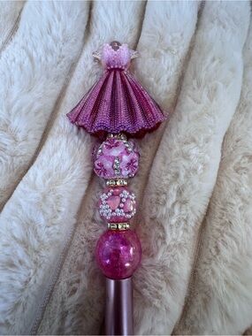 Luxury Pink Decorative Ballpoint Pen - Designer Style